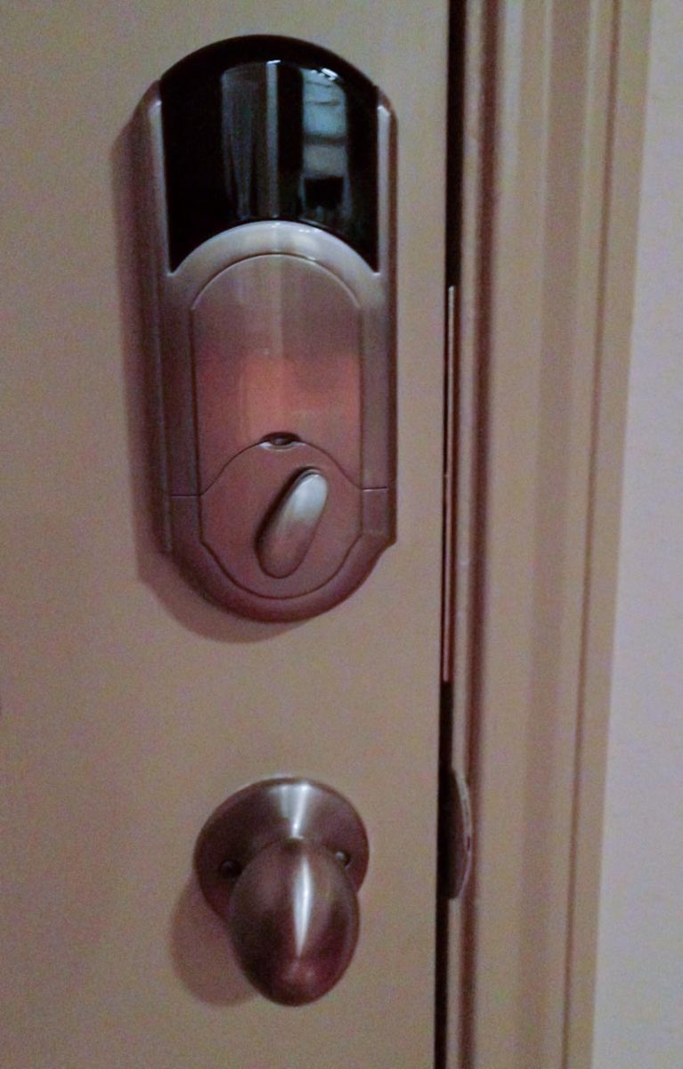 Kwikset SmartCode Deadbolt with Home Connect Technology featuring Z-Wave