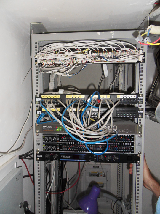 Upper rack